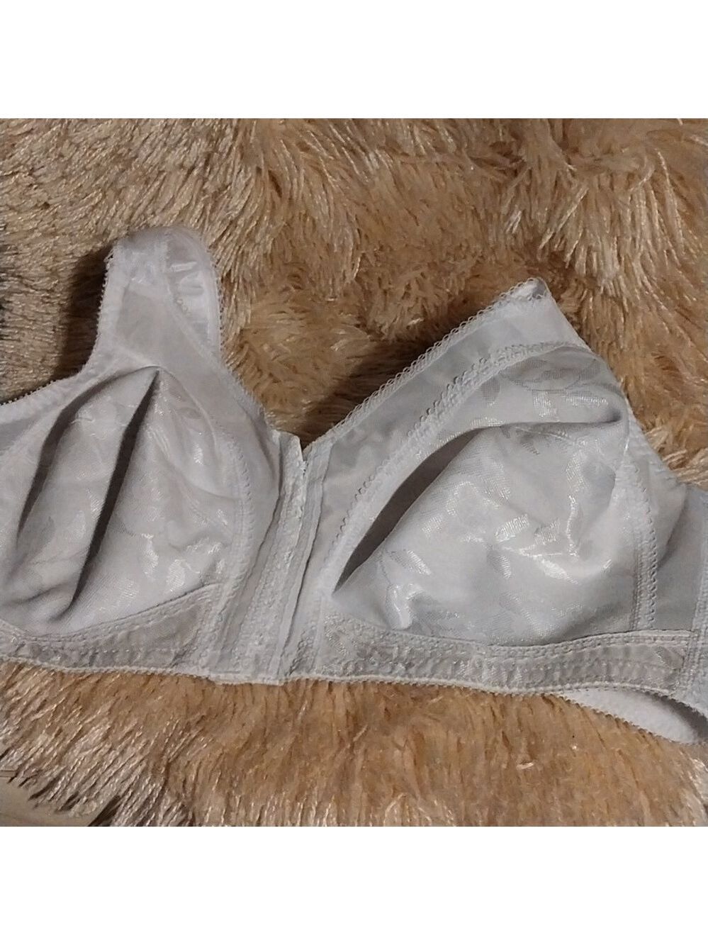 Playtex Women's 18 Hour Front-Close Wirefree Bra W/Flex Back NWOT Size 36C - Picture 5 of 10